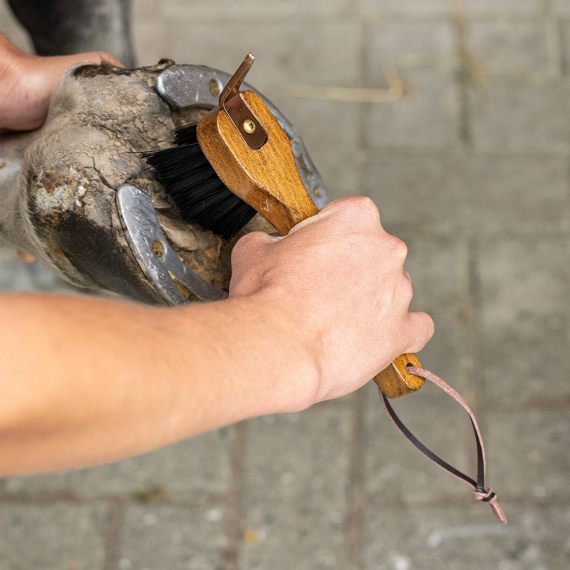 LeMieux Artisan Hoof Pick - Brown-2